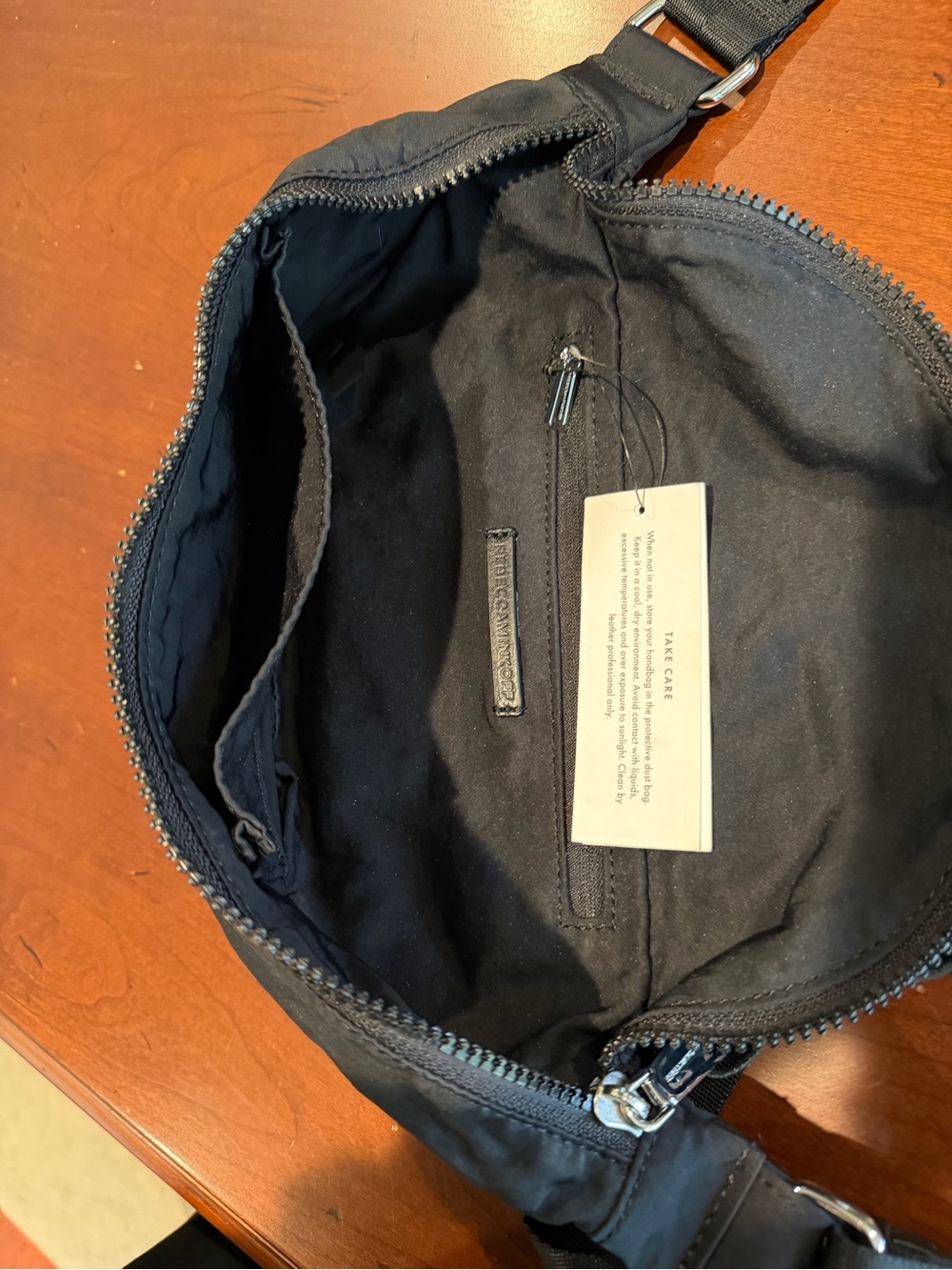 NWT Black Rebecca Minkoff Crossbody Belt Bag - Casual Everyday Sling - Picture 3 of 3